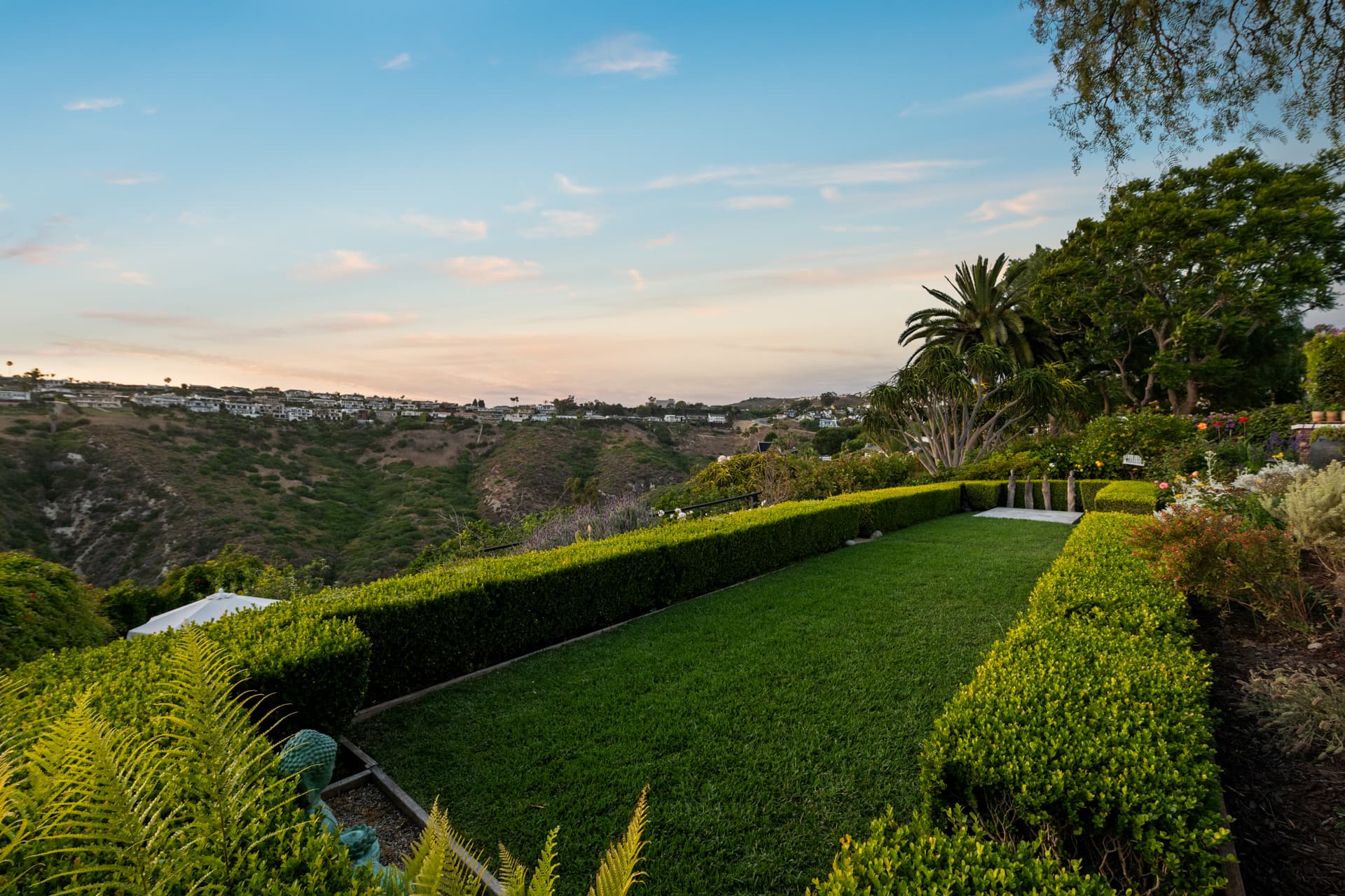 Lawn & Canyon View